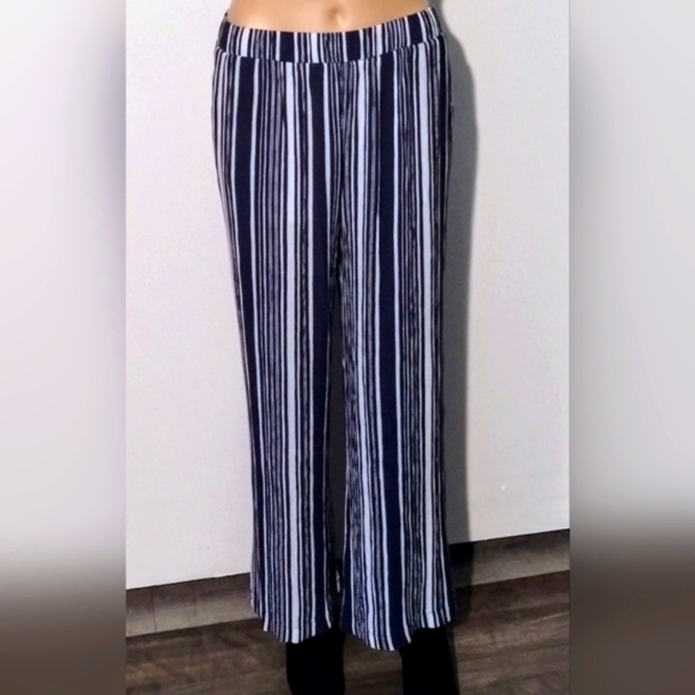 Charlotte Russe Black and White Striped Pants - Picture 1 of 3